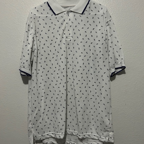 Likes new - Picture 1 of 1